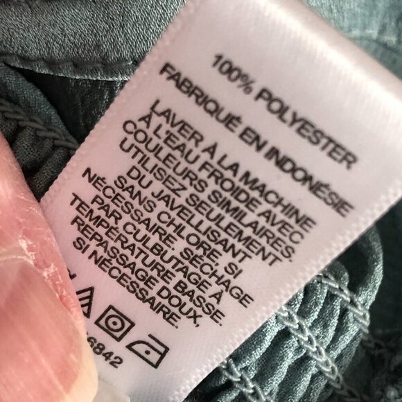 Express Satin Blouson Blouse size M Light Blue Off the Shoulder Ruffled Sleeve - Picture 8 of 9